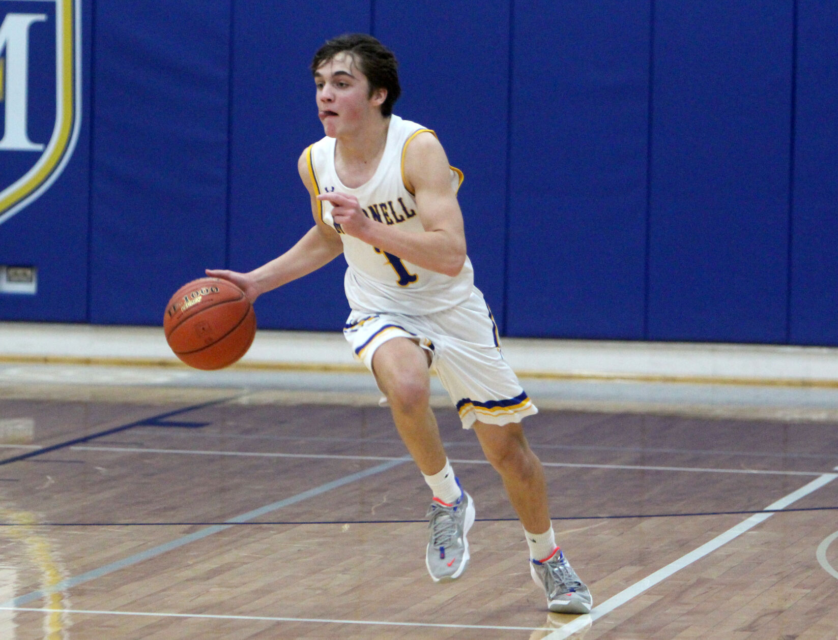 Prairie Farm at McDonell boys basketball 3-1-22